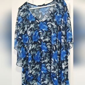 Plus Size Floral Tunic Blouse